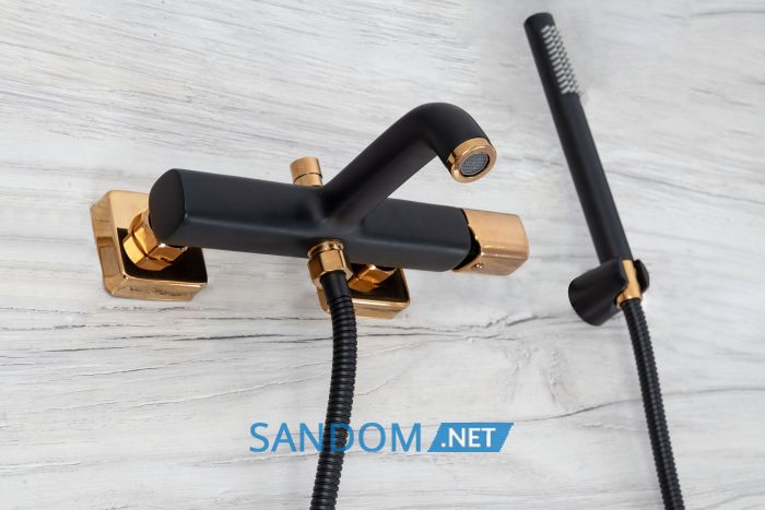 Смеситель для ванны и душа REA SALTO BLACK / ROSE GOLD черный/розовое золото настенный